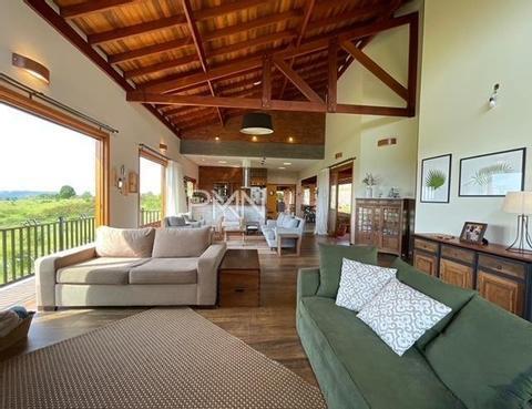 Casa à venda em Valinhos, Clube de Campo Valinhos, com 3 suítes, com 380 m², Clube de Campo Valinhos