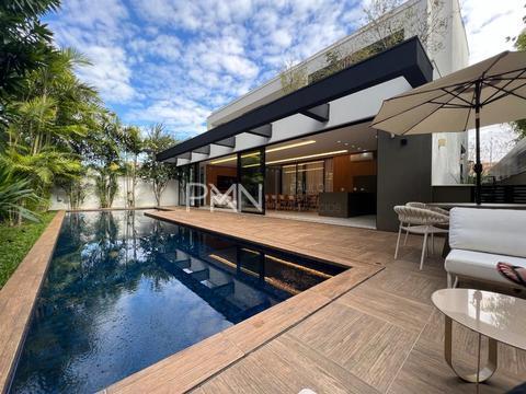 Casa à venda no Alphaville Dom Pedro Residencial 3, com 5 suítes, com 512 m²