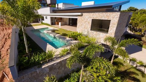 Sobrado à venda em Campinas, Residencial Jatibela, com 4 suítes, com 454.85 m², Residencial Jatibela