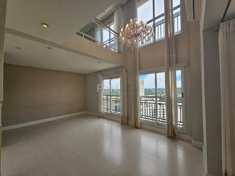 Apartamento Duplex no The Plaza Tower, com 2 suítes, com 270 m²