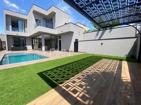 Sobrado à venda em Paulínia, residencial figueira branca, com 3 suítes, com 330 m²