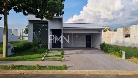 Casa à venda em Paulínia, residencial Campos do Conde II, com 3 quartos, com 187 m²