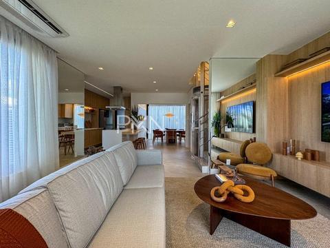 Casa à venda no Lausanne no Swiss Park, com 3 suítes, com 208 m²