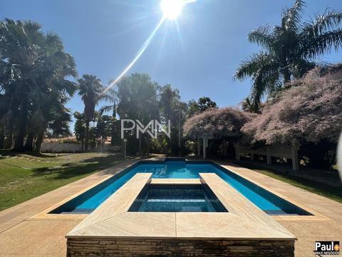 Casa à venda em Campinas, Bairro das Palmeiras, com 4 suítes, com 550 m², Chácara Gramado